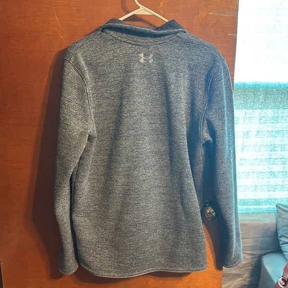 Under Armour Gray Pullover - Picture 3 of 3